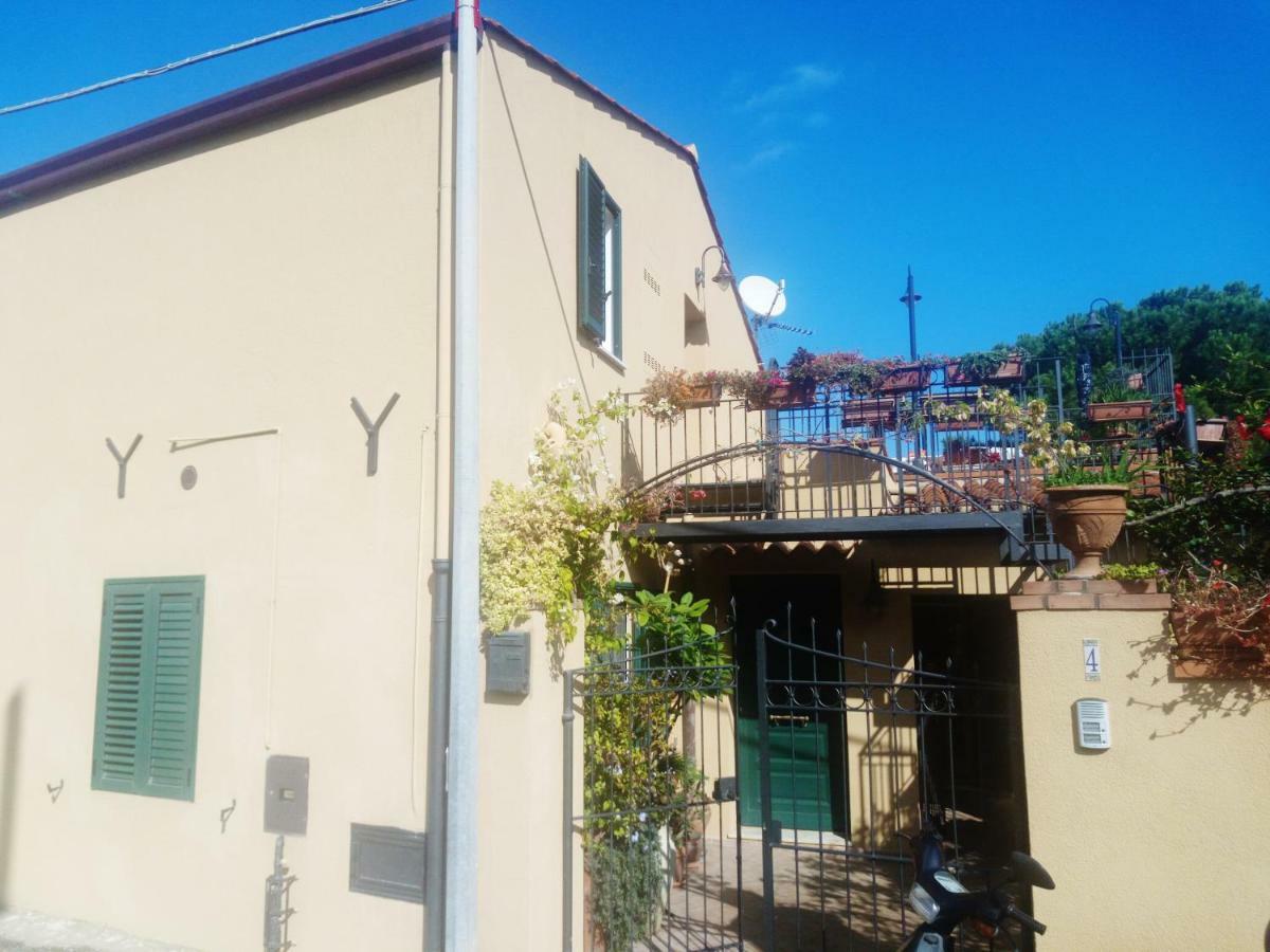Sara'S Home 切法卢 外观 照片